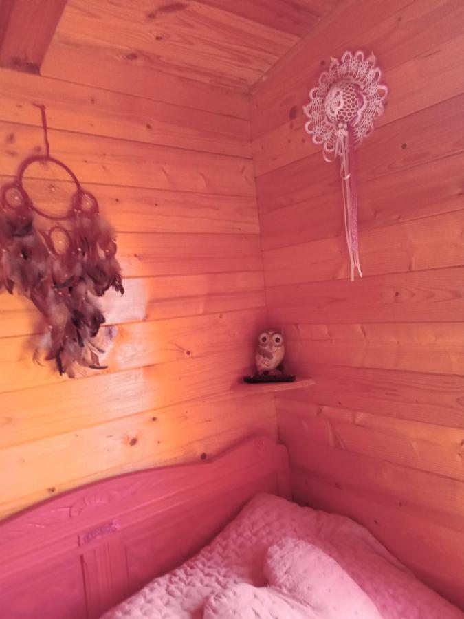 Pendé Roulotte La Passe Pierre Bed & Breakfast エクステリア 写真